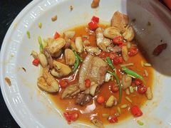 -东口码头·烧鸽子·鱼头泡饼·地方菜(金鹰悦城店)