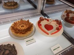 -潮一不贰·法式甜品·生日蛋糕·西式简餐(外滩店)