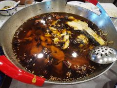 -鑫巴蜀小镇 · 水煮鱼专研店(玉桥店)