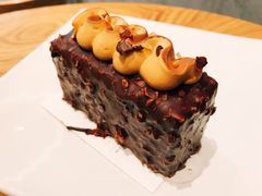 海盐焦糖味坚果蛋糕-星巴克臻选(北京世贸天阶店)