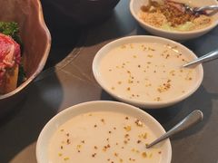 -楠小云·云南鲜菌·鲜牛自助火锅(九眼桥店)