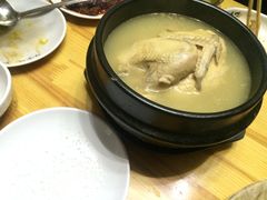 -金达莱冷面百年石锅饭(宾馆胡同店)