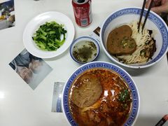 -沪西老弄堂面馆(定西路店)