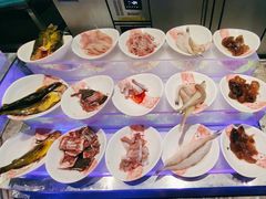 -曼格活海鲜·牛排自助(光明蓝鲸店)