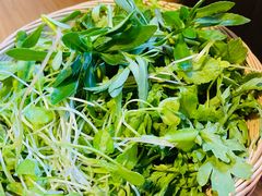 -贵府酸汤牛肉火锅·贵州老字号(飞山街店)