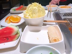 -海底捞火锅鲜切牛肉主题店(长寿路店)