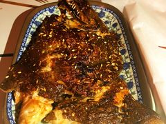 炭烤碟鱼头-正通记·哈尔滨烧烤·炭烤鸽子(七宝万科国际店)