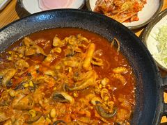 -红辣椒八爪鱼特色韩国料理专门店(远景路旗舰店)