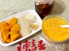 -陈记甜品窝(中山北路店)