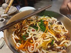 -滇香肴·云南菜蒸汽石锅鱼(云南北路店)