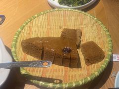 -头上红煨盐鸡·非遗院子餐厅
