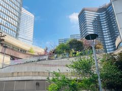 -圆融星座购物中心