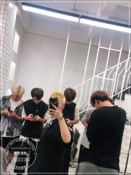 -HANYI韩艺形象店