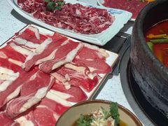 -贵府酸汤牛肉火锅·贵州老字号(飞山街店)