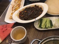 -龙聚德北京烤鸭(沙坪坝华宇A馆店)