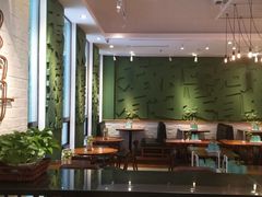门面-又鸟pizza海南鸡饭(假日广场店)