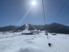 -丝绸之路山地度假区滑雪场