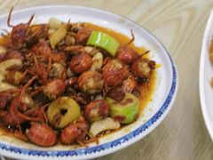 -江城燕子大排档(江汉路步行街店)