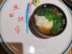 -东来菜馆•手抓海鲜家常菜•海鲜锅贴(鸽子窝店)