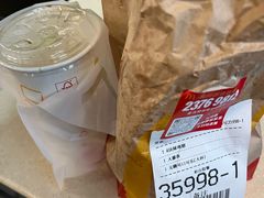 -麦当劳(深圳北站高铁店)