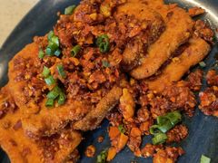 石屏豆腐-半山腰·云南菜(侨福芳草地店)