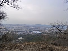 -灵岩山风景区