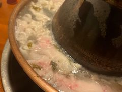 -洞庭洲·防空洞火锅·烧烤·铜锅涮肉(新百广场店)