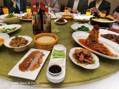 -上海小南国(仲盛世界商城店)