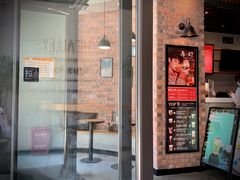 -THE ALLEY 鹿角巷(华润万象城店)