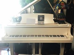 教室环境-圣典成人钢琴俱乐部(国贸旗舰校区)