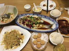 -乌镇那一年小院主题餐厅(甘泉西路店)