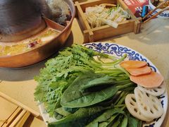 -东镇老火锅(长春路首店)