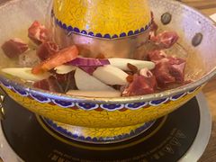 -毛辣果·贵州红酸汤牛肉火锅(西单店)