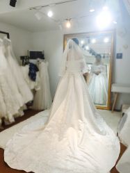 -LOVE SHINE婚纱·红鼎庄龙凤褂·妈妈装定制