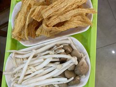 -15年老字号鑫鑫猪肚鸡·椰子鸡海南火锅(兴隆华侨农场店)