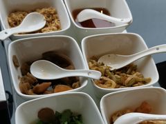 -上海西藏大厦万怡自助餐厅(徐汇店)