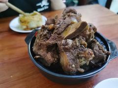 羊羯子-宝瑞门钉肉饼店