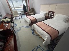 -兴芮温泉度假区