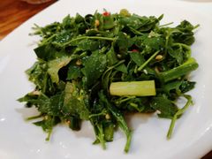 -滇香肴·云南菜蒸汽石锅鱼(云南北路店)