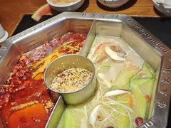 -佬土鹅肠火锅(扬中步行街店)