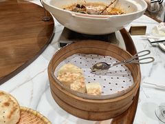 -梅花香里大酒店(郁金香路店)