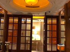 -慈溪白金汉爵大酒店