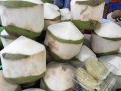 -芒果糯米饭摊子