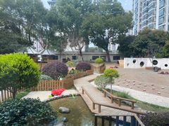 -蒙蒙狮蒙台梭利儿童之家