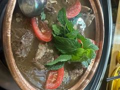 -银同牦牛肉火锅