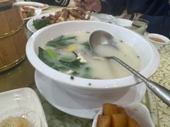 -鹏城人家海鲜酒家·23年老字号(较场尾店)