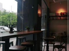 靠窗位-在咖啡INCOFFEE(ICC升龙环球中心店)