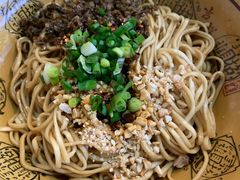 -花市豌杂面(民生路店)