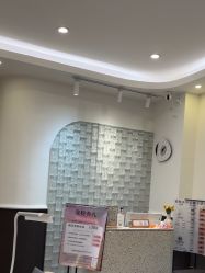 -花岐款式专研健康美甲沙龙