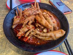 -老闵田螺馆·南昌特色小炒(梦时代店)